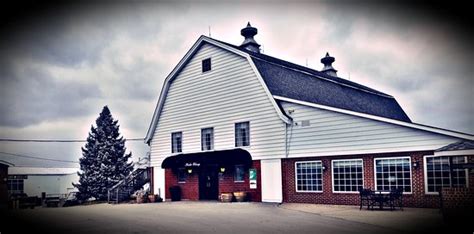 Starlight, Indiana Hotel Deals .